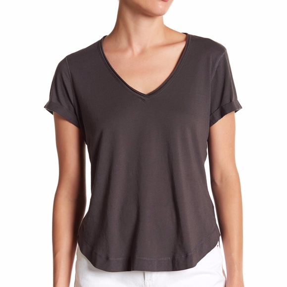 NWOT- Splendid Cuffed V-Neck Tonal Detail Tee!! - Picture 1 of 8